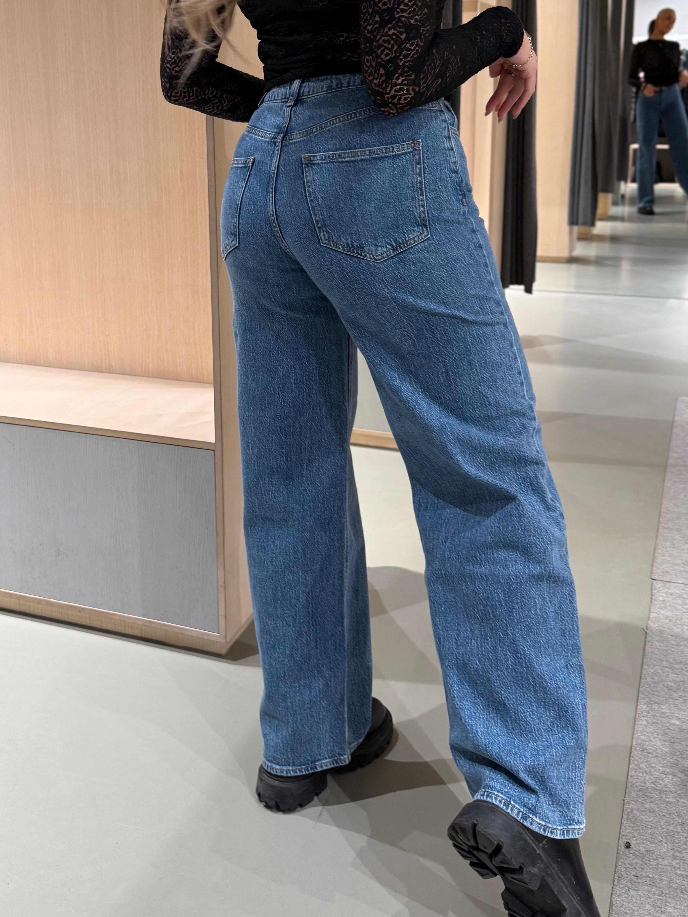 VIFREYA Jeans - Medium Blue Denim